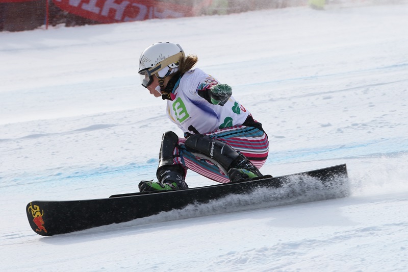 Snowboardistka Ester Ledecká skončila po pádu ve čtvrtfinále v paralelním slalomu v čínském Secret Garden pátá (ilustrační foto).