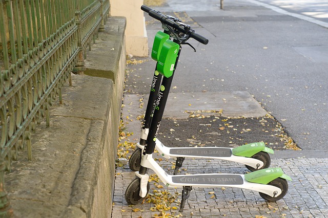 Elektrické koloběžky společnosti Lime.