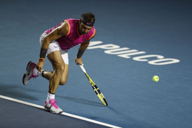 Rafaelovi Nadal promarnil tři mečboly a vypadl nečekaně s Australanem Kyrgiosem.