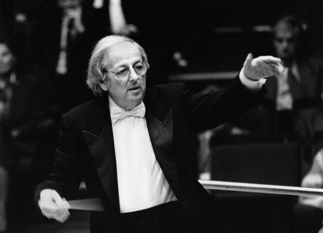Hudebník a skladatel André Previn.