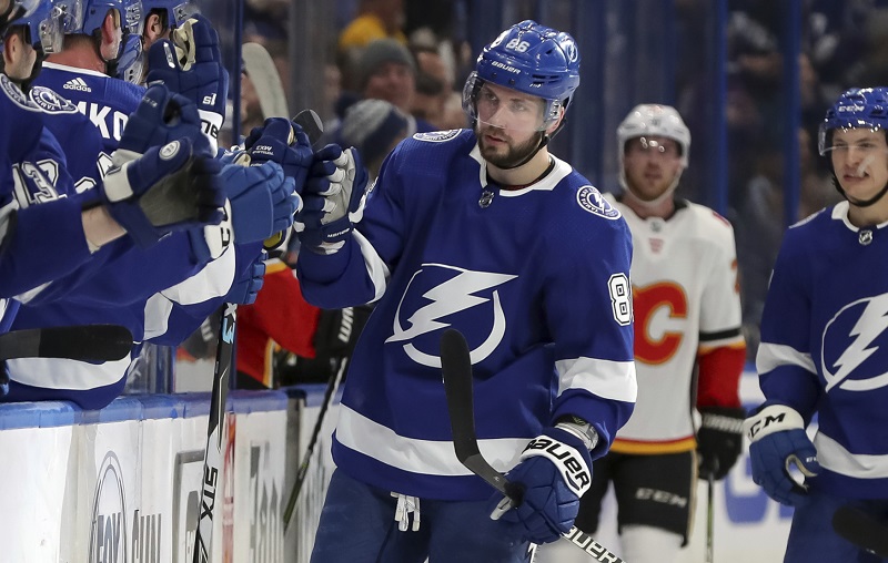Lídr produktivity NHL Nikita Kučerov z Tampy Bay byl zvolen nejlepším hráčem měsíce února.