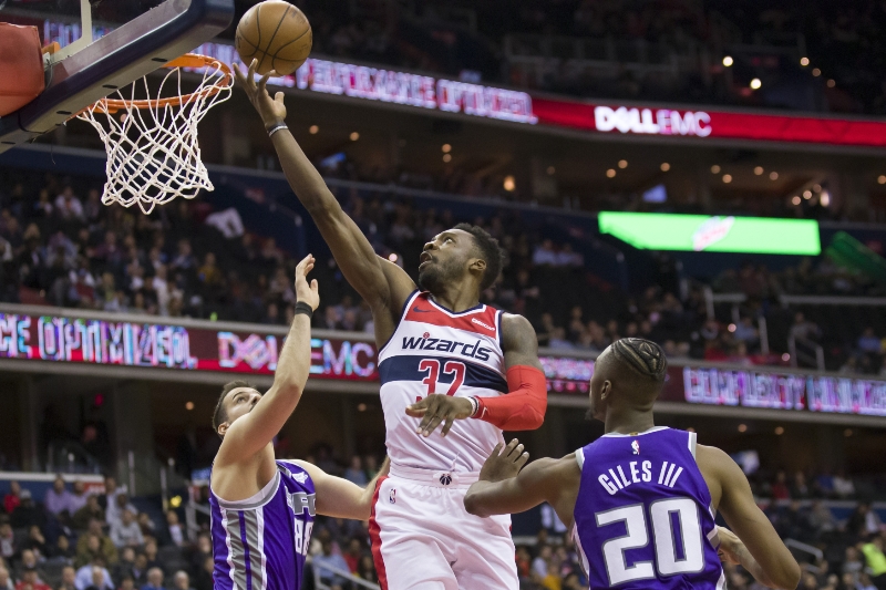 Wizards začali vítězně domácí sérii, Satoranský dal 17 bodů.