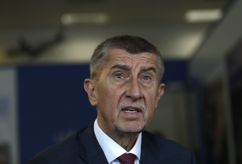 Andrej Babiš nelibě reagoval na vystoupení předsedy poslanců Pirátů Jakuba Michálka.