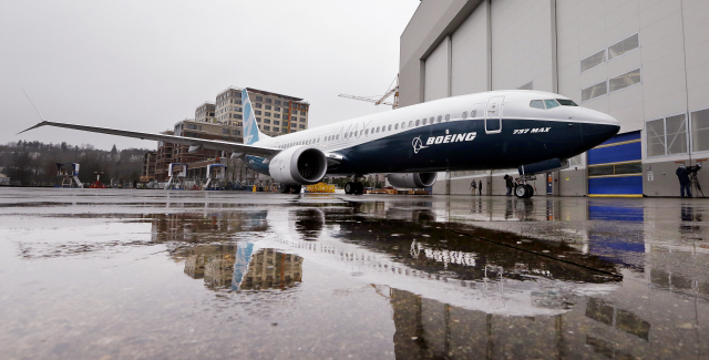 Boeing 737 MAX.