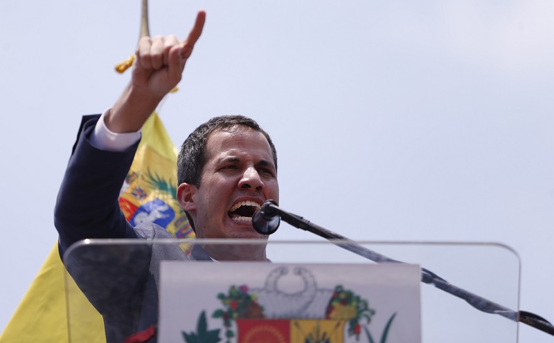 Budeme žádat zpět, co nám patří, říkal nespokojeným Venezuelanům Juan Guaidó.