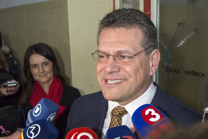 Maroš Šefčovič chce, aby Slovensko zůstalo křesťanskou zemí.
