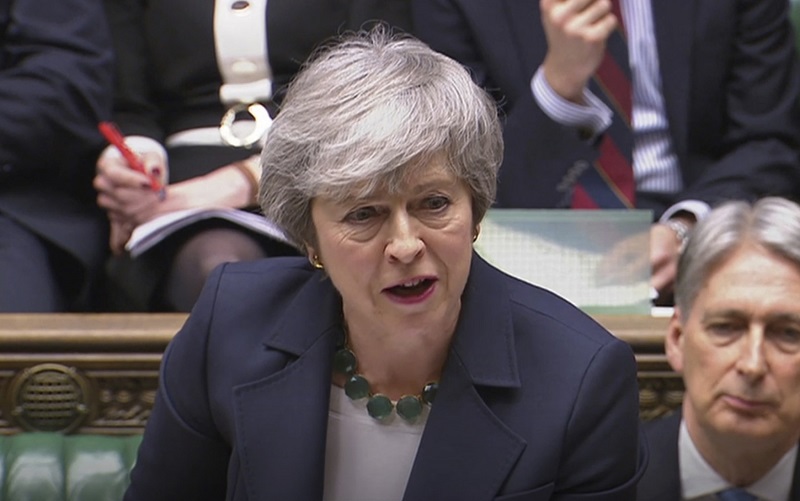 Theresa Mayová potřetí se svou brexitovou dohodou vystoupí před poslance.