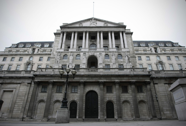 Bank of England v Londýně. Bank of England v Londýně.