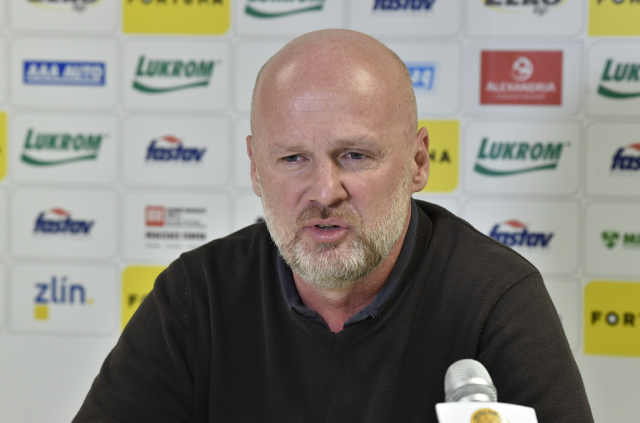 Trenér Michal Bílek.