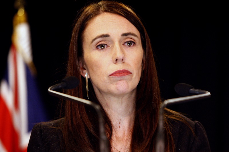 Premiérka Jacinda Ardernová chce zjistit, zda se útoku dalo nějak předejít.