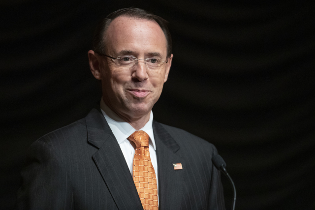 Náměstek ministra spravedlnostiRod Rosenstein.