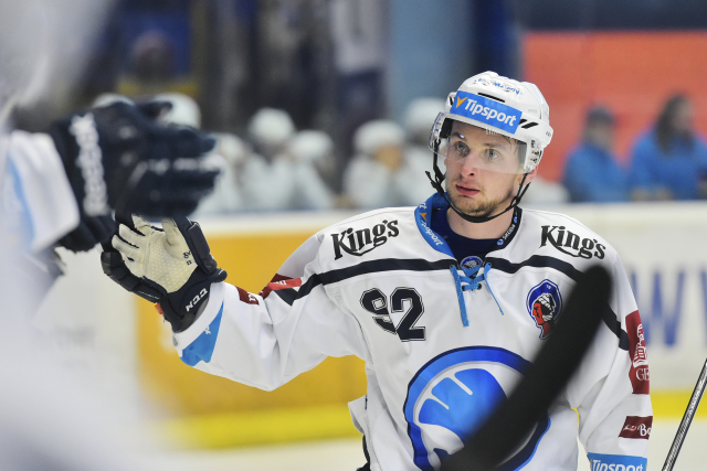 Denis Kindl. Denis Kindl.
