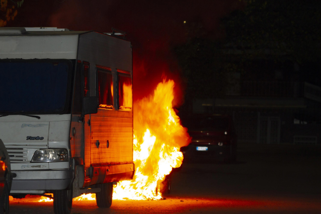 Demonstrace na předměstí Říma. Demonstrace na předměstí Říma.