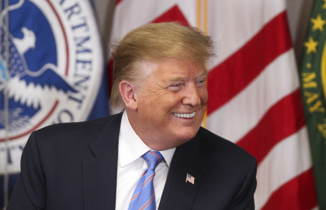 Americký prezident Donald Trump neváhal označit Íránské revoluční gardy za teroristy. Americký prezident Donald Trump neváhal označit Íránské revoluční gardy za teroristy.