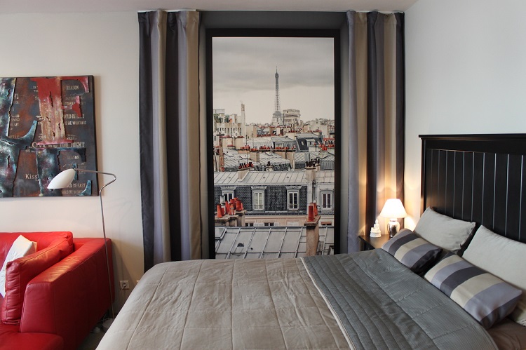 3D fotookno s výhledem na Paříž.