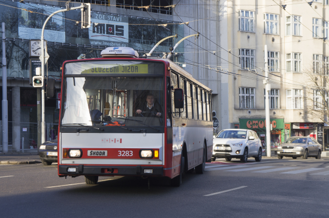 Trolejbus Škoda. 