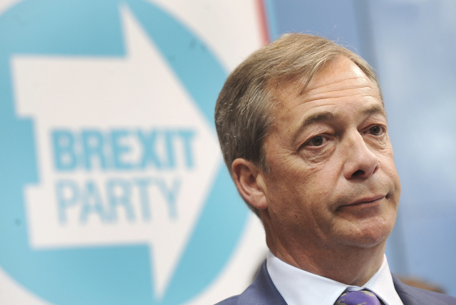 Britský europoslanec Nigel Farage.