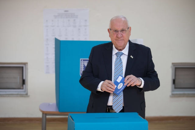 Izraelský prezident Reuven Rivlin.