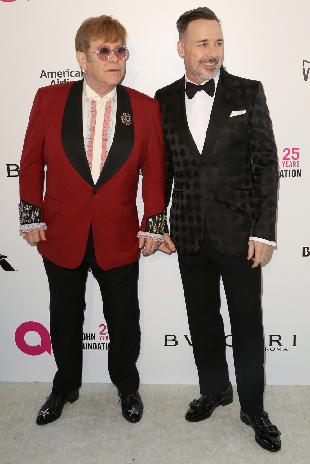 Sir Elton John (vlevo) a jeho manžel David Furnish.