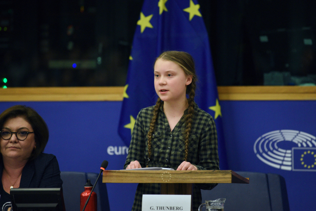 Šestnáctiletá švédská aktivistka Greta Thunbergová. Šestnáctiletá švédská aktivistka Greta Thunbergová.