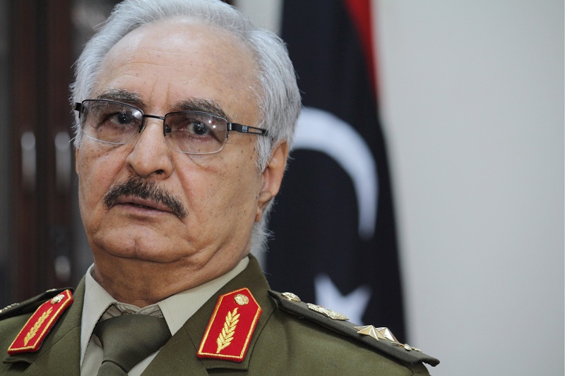 Chalífa Haftar se svou armádou bojuje od začátku dubna o Tripolis.