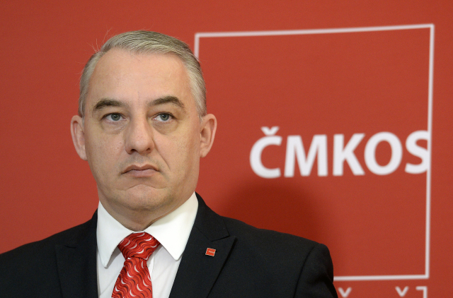 Předseda Českomoravské konfederace odborových svazů Josef Středula vystoupil 8. dubna 2019 v Praze na tiskové konferenci k návrhu na minimální mzdu v roce 2020.