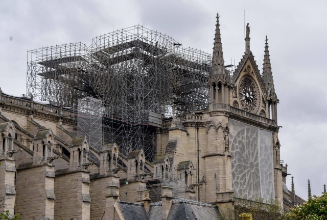 Katedrála Notre-Dame.