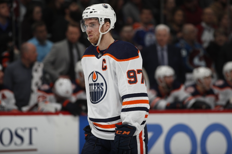 Connor McDavid je je jedním z kandidátů na prestižní trofej.