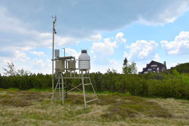 Meteorologická stanice.