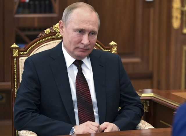 Ruský prezident Vladimir Putin. Ruský prezident Vladimir Putin.