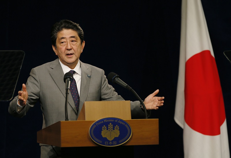 Japonský premiér Šinzo Abé prosadil nový přistěhovalecký zákon.