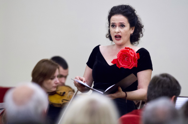Operní pěvkyně Simona Šaturová.