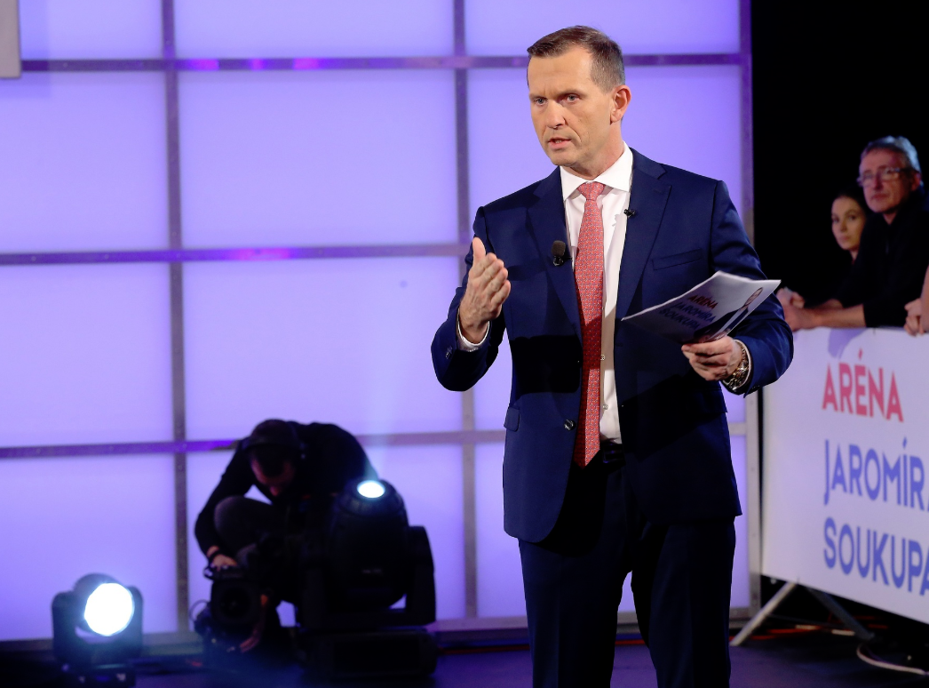 Aréna Jaromíra Soukupa s politickými špičkami.