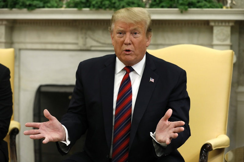 Donald Trump na twitteru potvrdil, že USA zvednou cla vůči Číně.