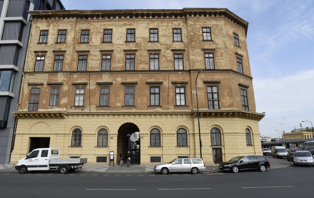 Desfourský palác.