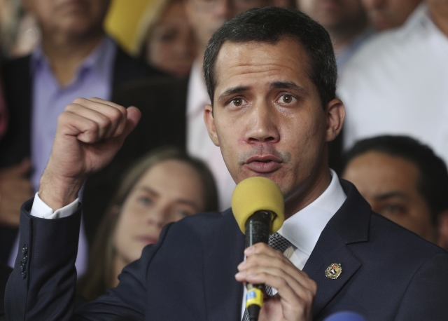 Vůdce opozice Juan Guaidó.