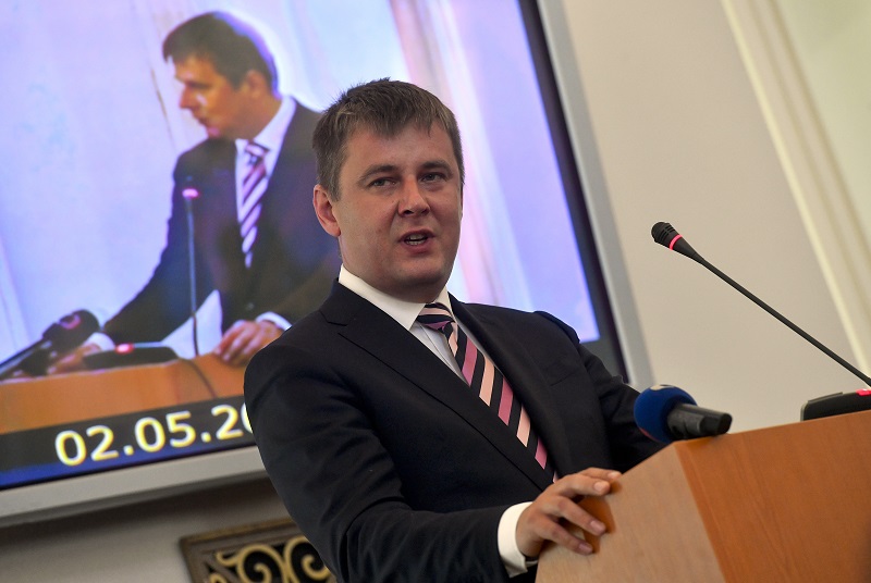 Ministr zahraničí Tomáš Petříček (ČSSD) se kriticky vyjádřil k Ondráčkově návštěvě Doněcku.