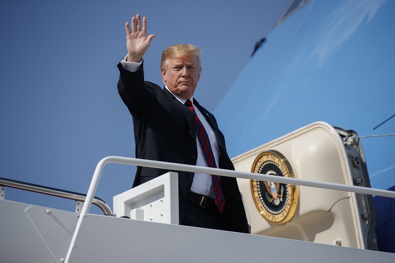 Donald Trump je o špehování přesvědčen, důkazy ale zatím nejsou.