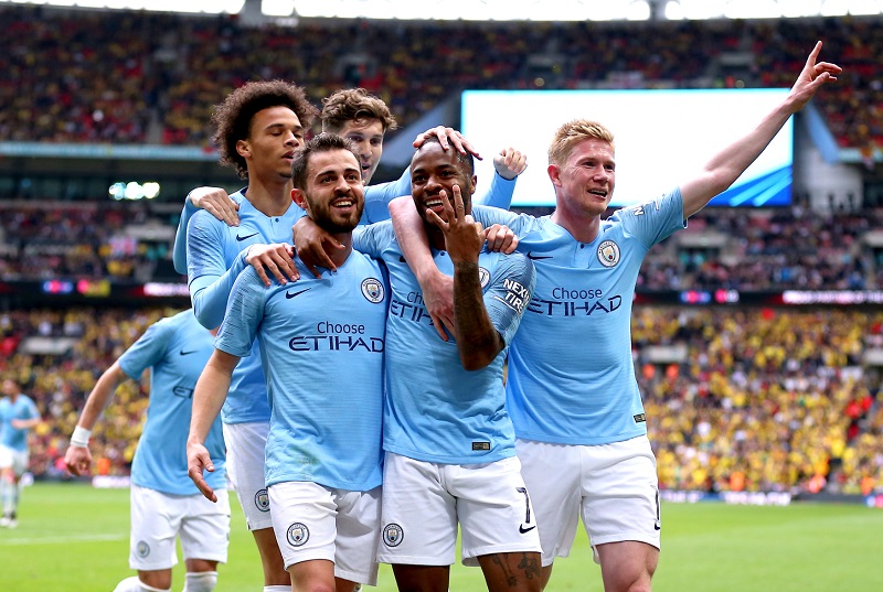 Manchester City získal v letošní sezoně již třetí trofej.