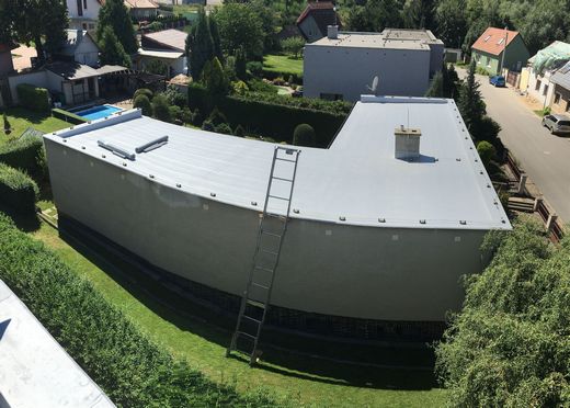 Moderní horizontální prostor