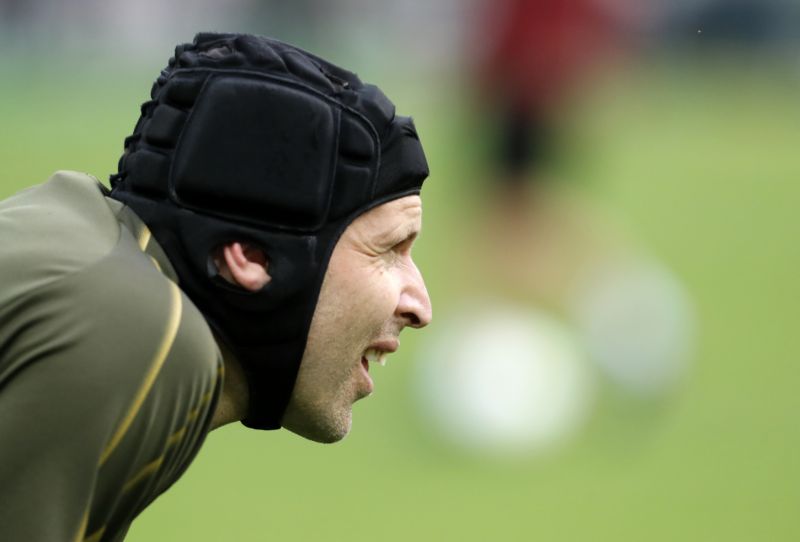 Fotbalový brankář Petr Čech při tréninku před svým posledním zápasem v kariéře.