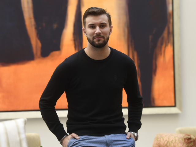 Petr Mrázek.