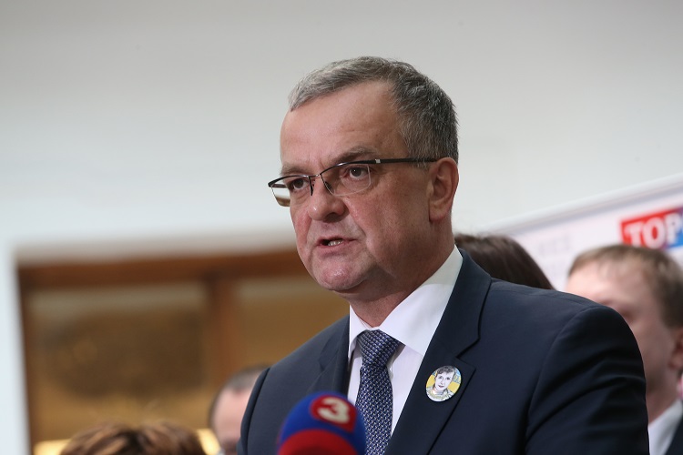  Miroslav Kalousek.