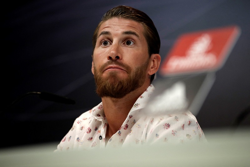 Ramos mění rozhodnutí, za Real chce hrát i zadarmo.