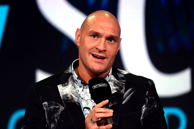 Mistr světa těžké váhy organizace WBC Deontay Wilder se znovu utká s britským boxerem Tysonem Furym.