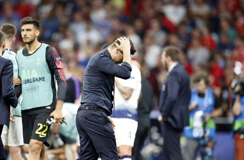 Kouč fotbalistů Tottenhamu Mauricio Pochettino v sobotním finále Ligy mistrů v Madridu proti Liverpoolu nezlomil čekání na svou první trofej v trenérské kariéře. 