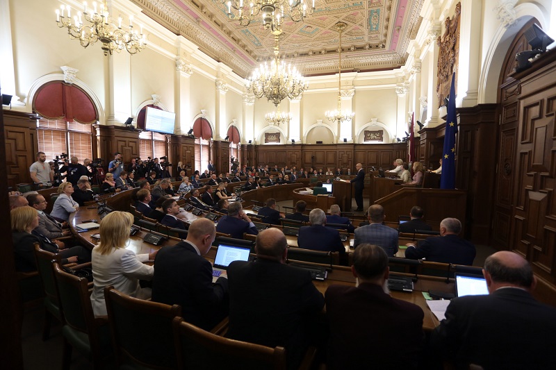 Čtyři velké frakce v EP chtějí definovat, co spolu chtějí docílit.