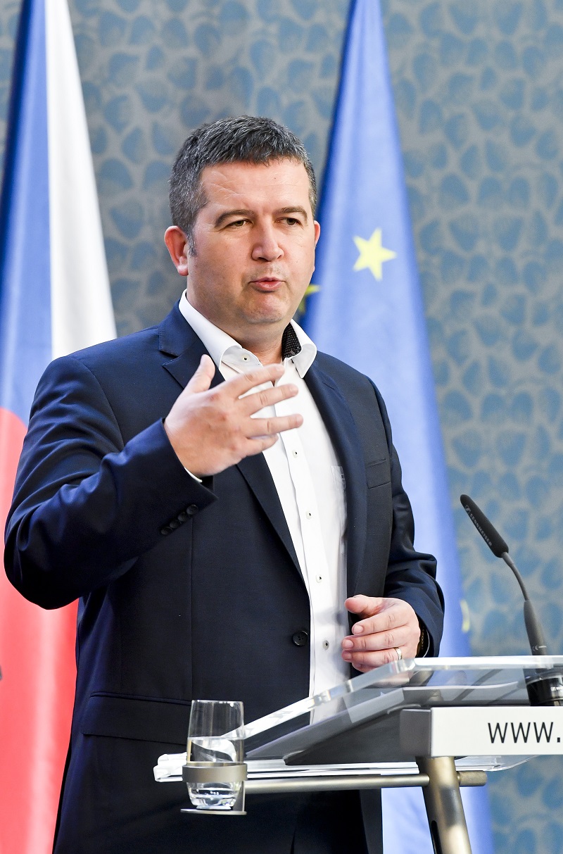 Jan Hamáček (ČSSD) pohrozil ANO koncem koalice.