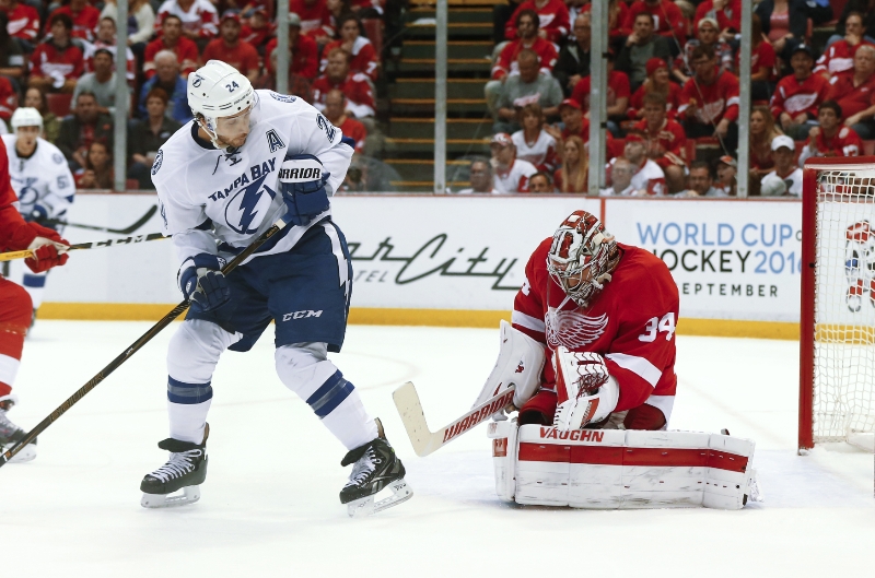 Ryan Callahan (vlevo) se smiřuje s možným koncem kariéry. 
