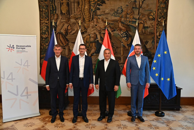Zleva český premiér Andrej Babiš a jeho kolegové z Polska, Maďarska a Slovenska Mateusz Jakub Morawiecki, Viktor Orbán a Peter Pellegrini.